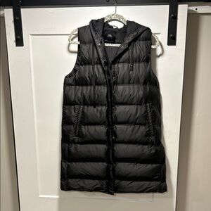 Zara Black Hooded Puffer Vest